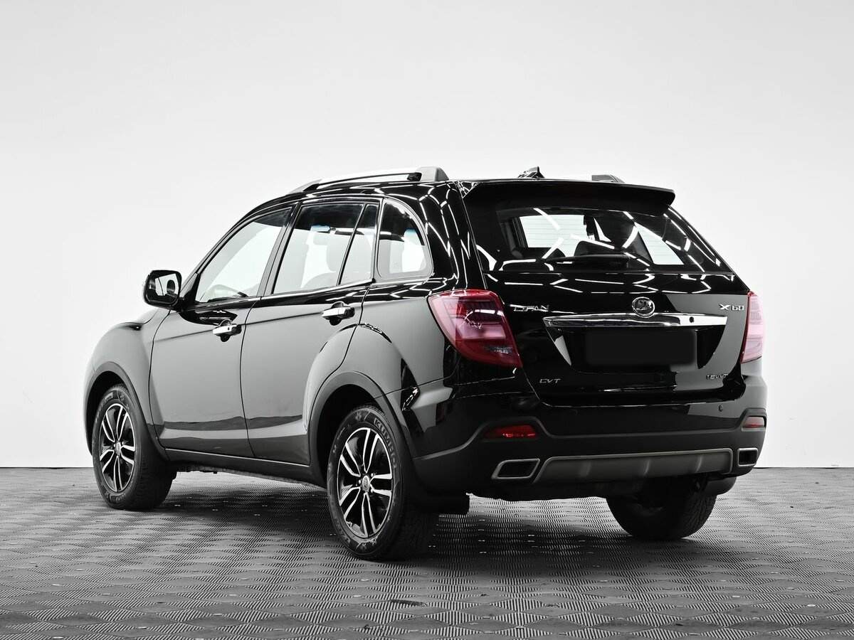 Б/У Лифан Икс60 2017 года. Фото: #2