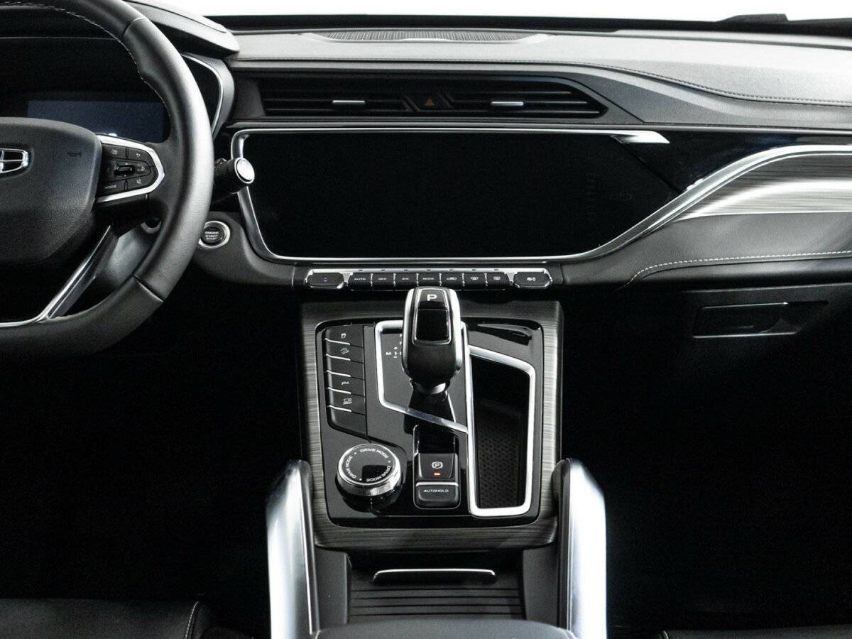 Geely Atlas Pro 2022 года с пробегом. Фото: #13