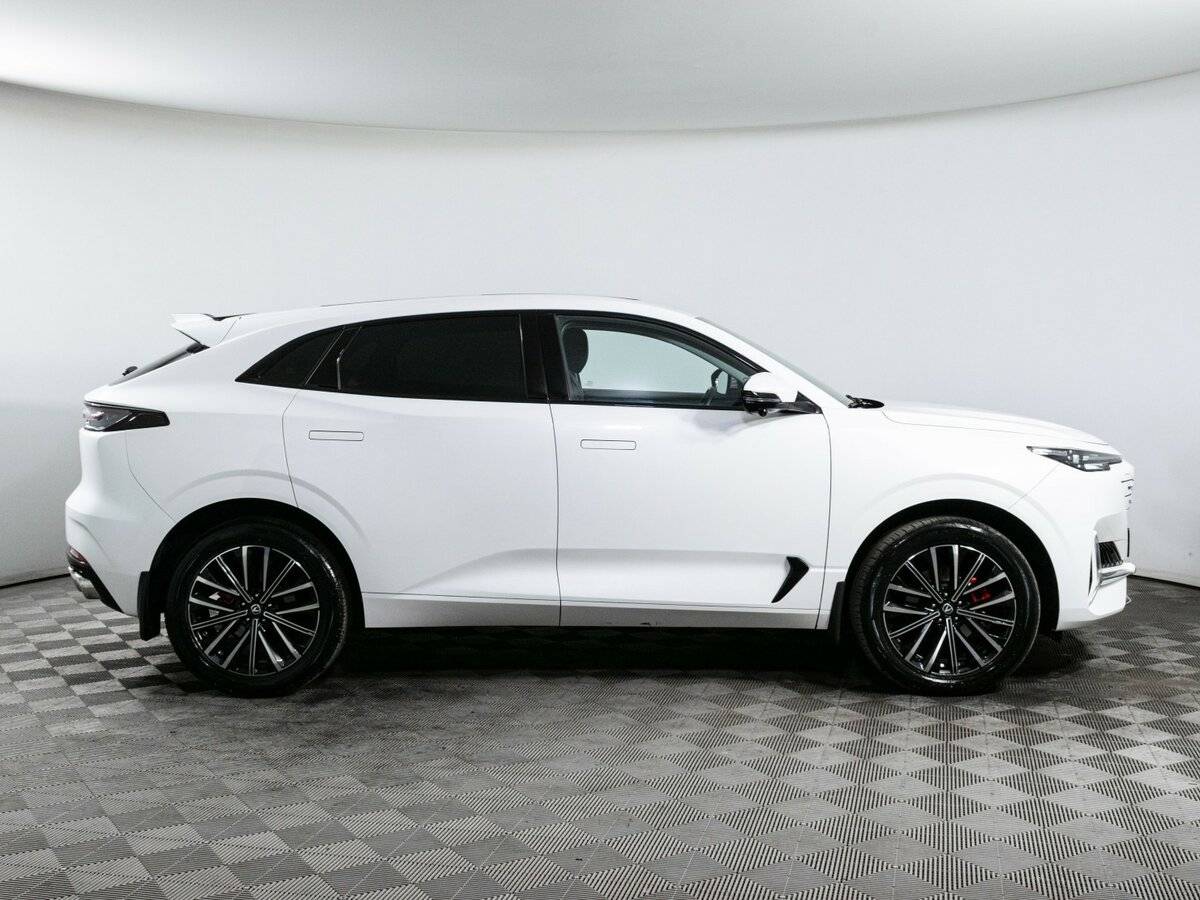 Changan UNI-K 2023 года с пробегом. Фото: #3