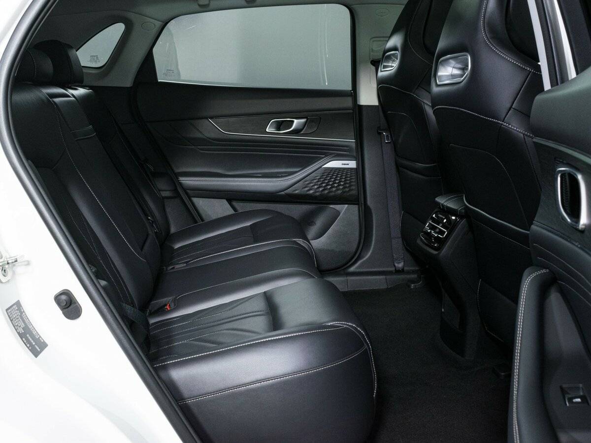 Changan UNI-K 2023 года с пробегом. Фото: #12