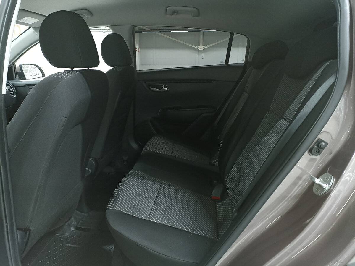 Б/У Киа Рио 2019 года. Фото: #11