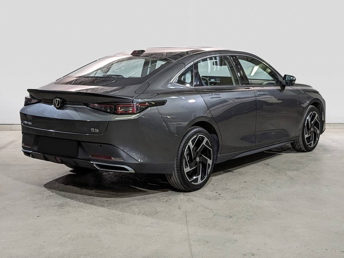 Changan Lamore 2023 года с пробегом. Фото: #4