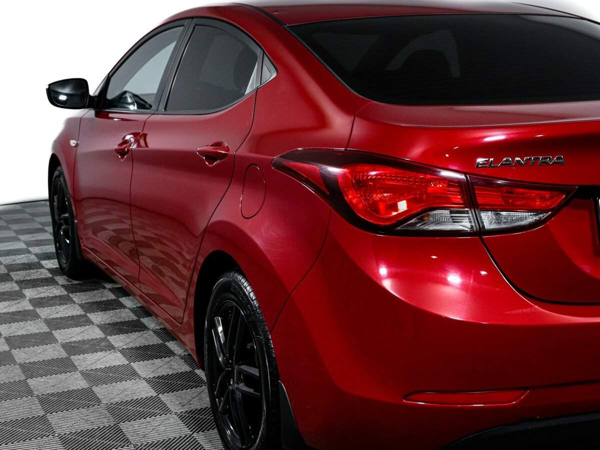 Б/У Хендай Елантра 2015 года. Фото: #18