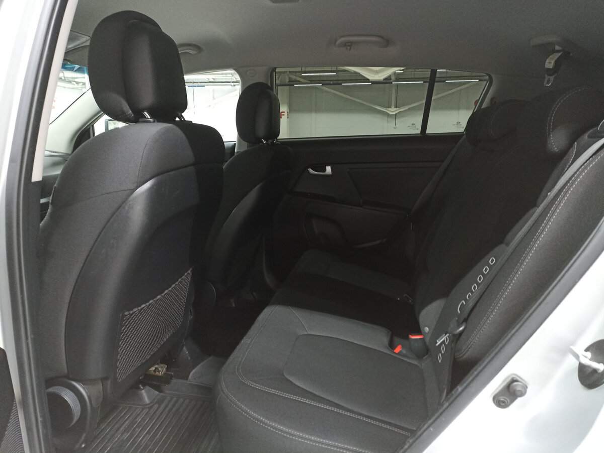 Б/У Киа Спортейдж 2013 года. Фото: #11