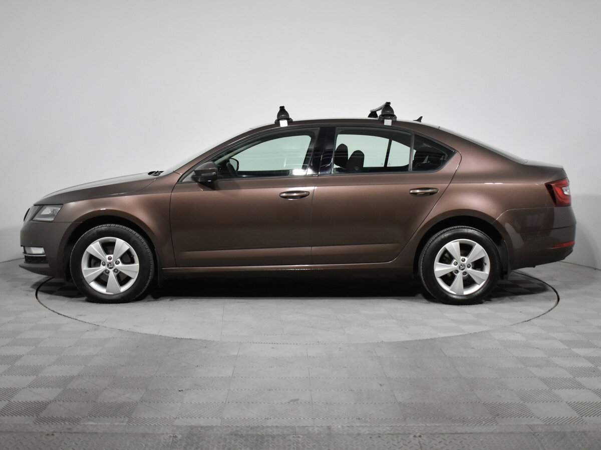 Б/У Шкода Октавия 2017 года. Фото: #7