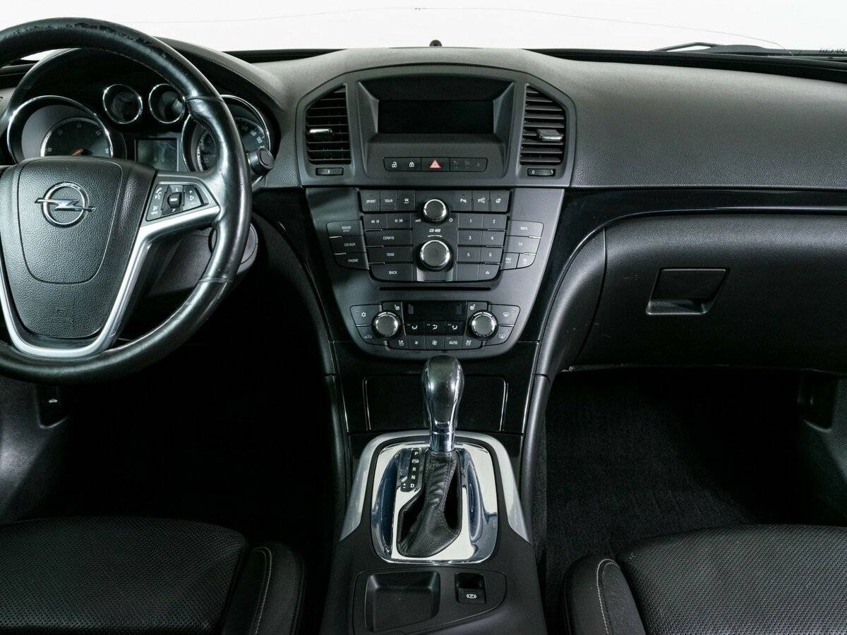 Б/У Опель Инсигния 2012 года. Фото: #10