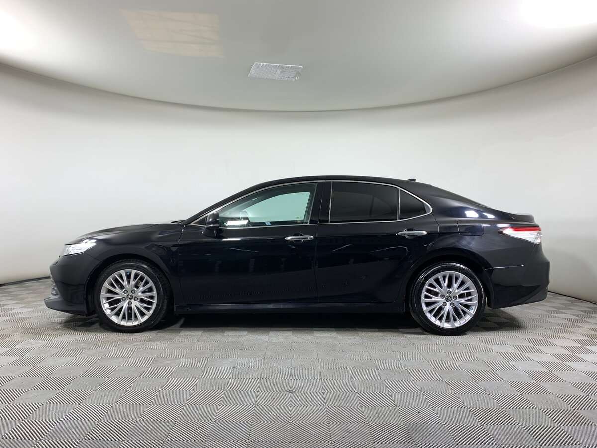 Toyota Camry 2018 года с пробегом. Фото: #7