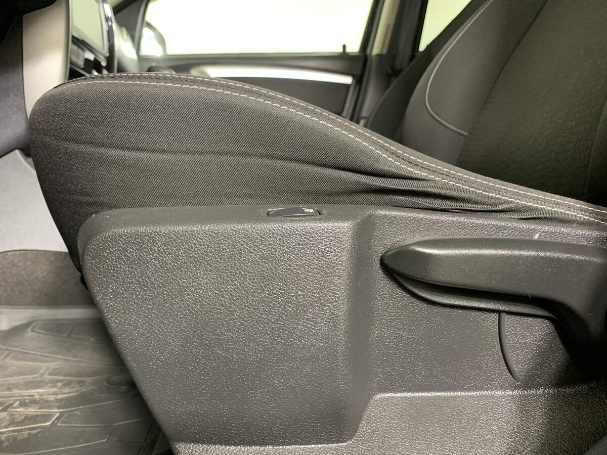 Б/У Ниссан Террано 2019 года. Фото: #12