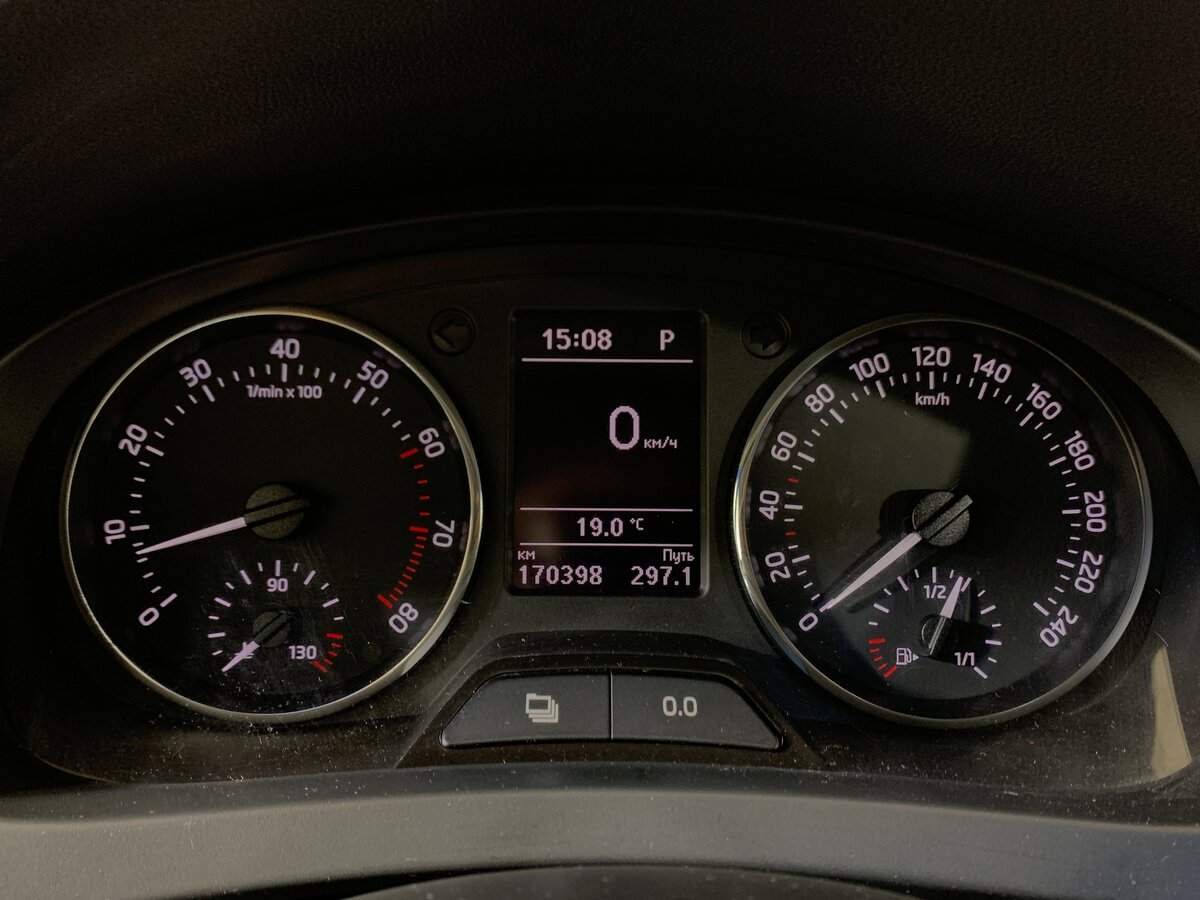 Б/У Шкода Рапид 2015 года. Фото: #13