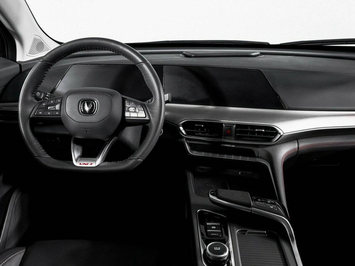 Changan UNI-T 2023 года с пробегом. Фото: #11