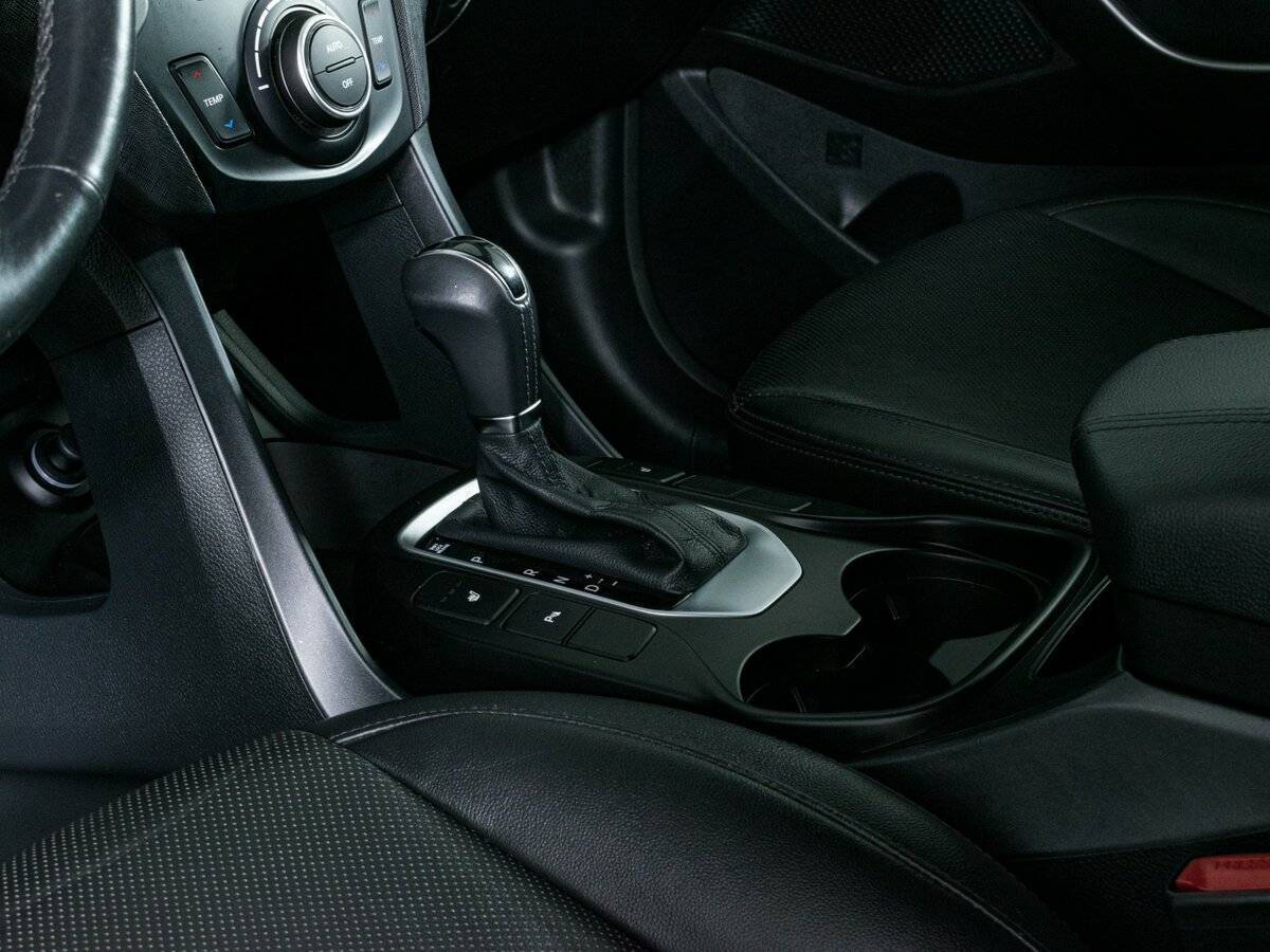 Hyundai Santa Fe 2016 года с пробегом. Фото: #15