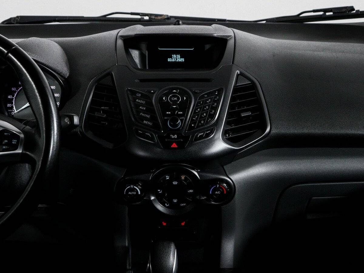 Б/У Форд ЭкоСпорт 2015 года. Фото: #12