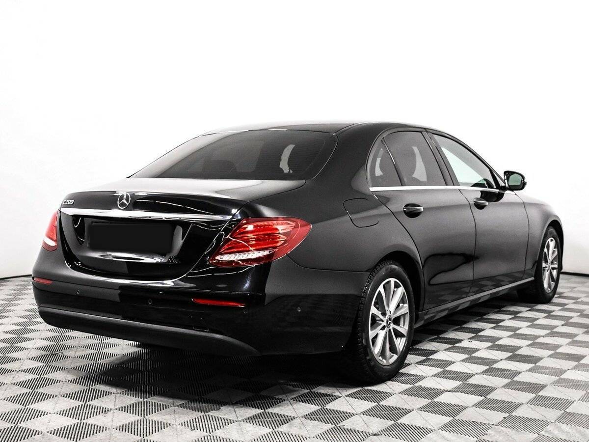 Mercedes-Benz E-Класс 2017 года с пробегом. Фото: #4