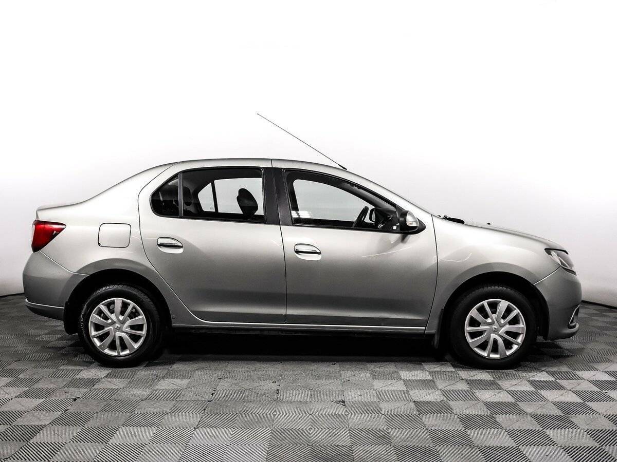 Б/У Рено Логан 2016 года. Фото: #3