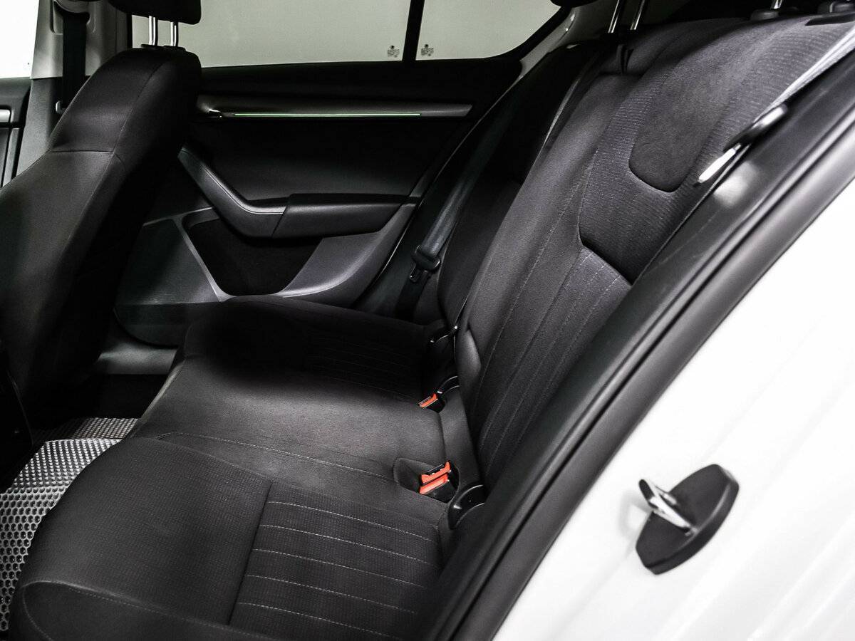 Skoda Octavia 2017 года с пробегом. Фото: #11