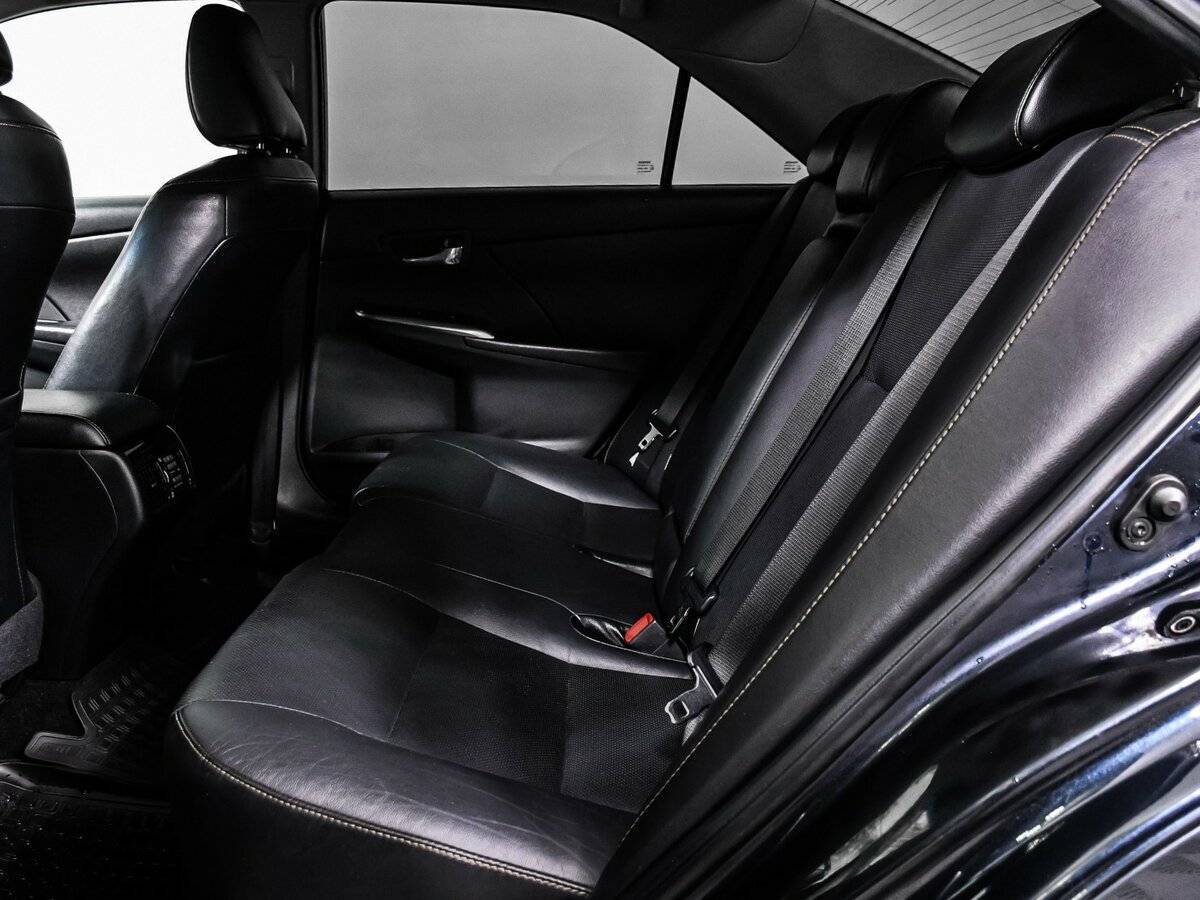 Toyota Camry 2017 года с пробегом. Фото: #11