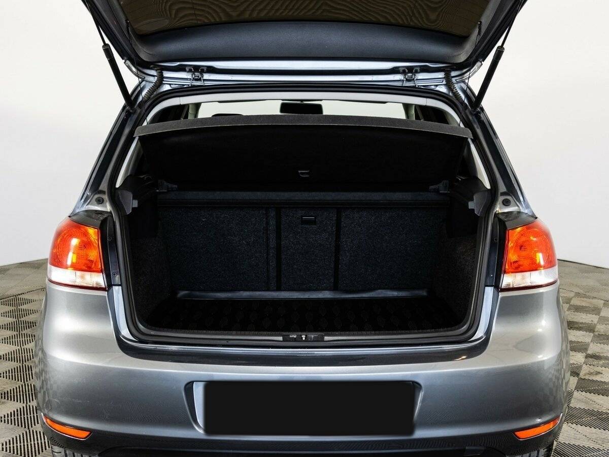 Б/У Фольксваген Гольф 2012 года. Фото: #15