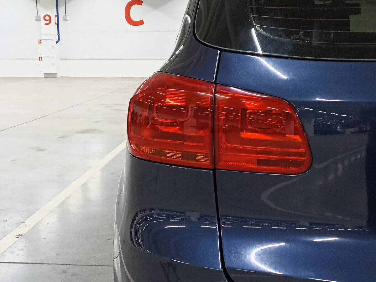 Б/У Фольксваген Тигуан 2016 года. Фото: #8