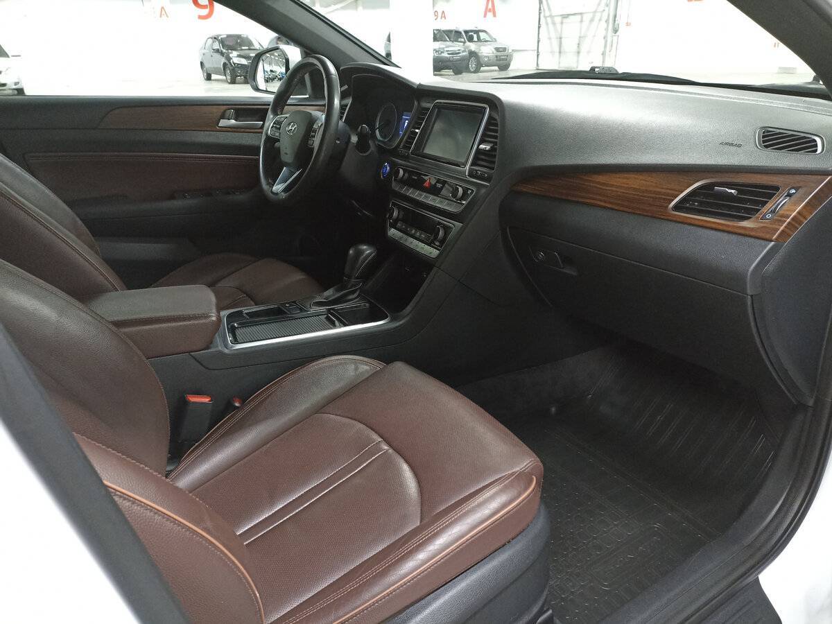 Б/У Хендай Соната 2017 года. Фото: #10