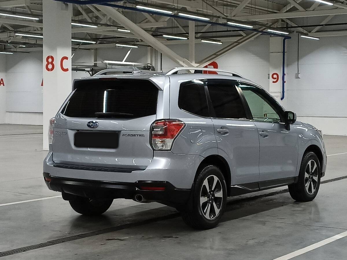 Subaru Forester 2017 года с пробегом. Фото: #4