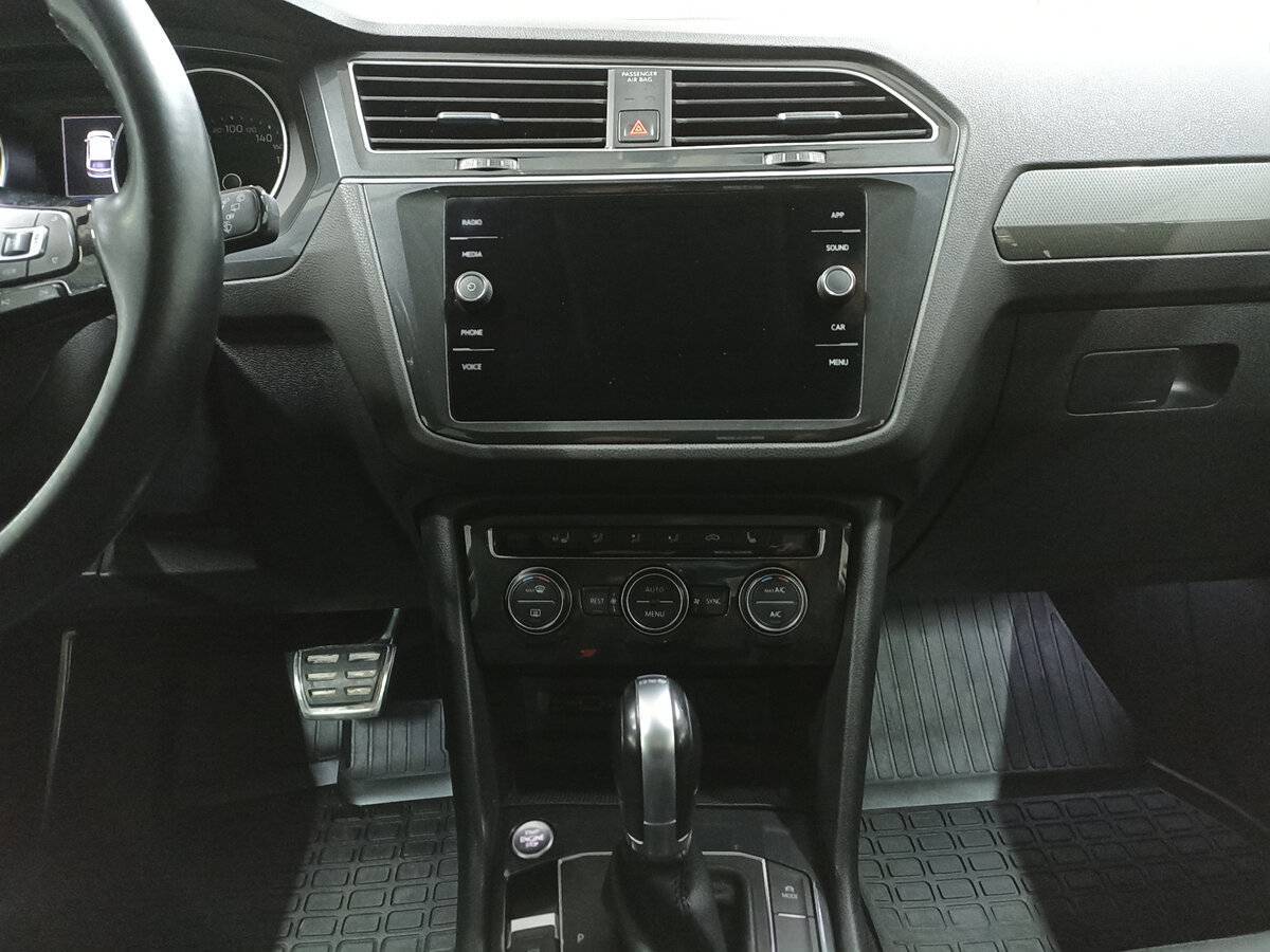 Volkswagen Tiguan 2018 года с пробегом. Фото: #14