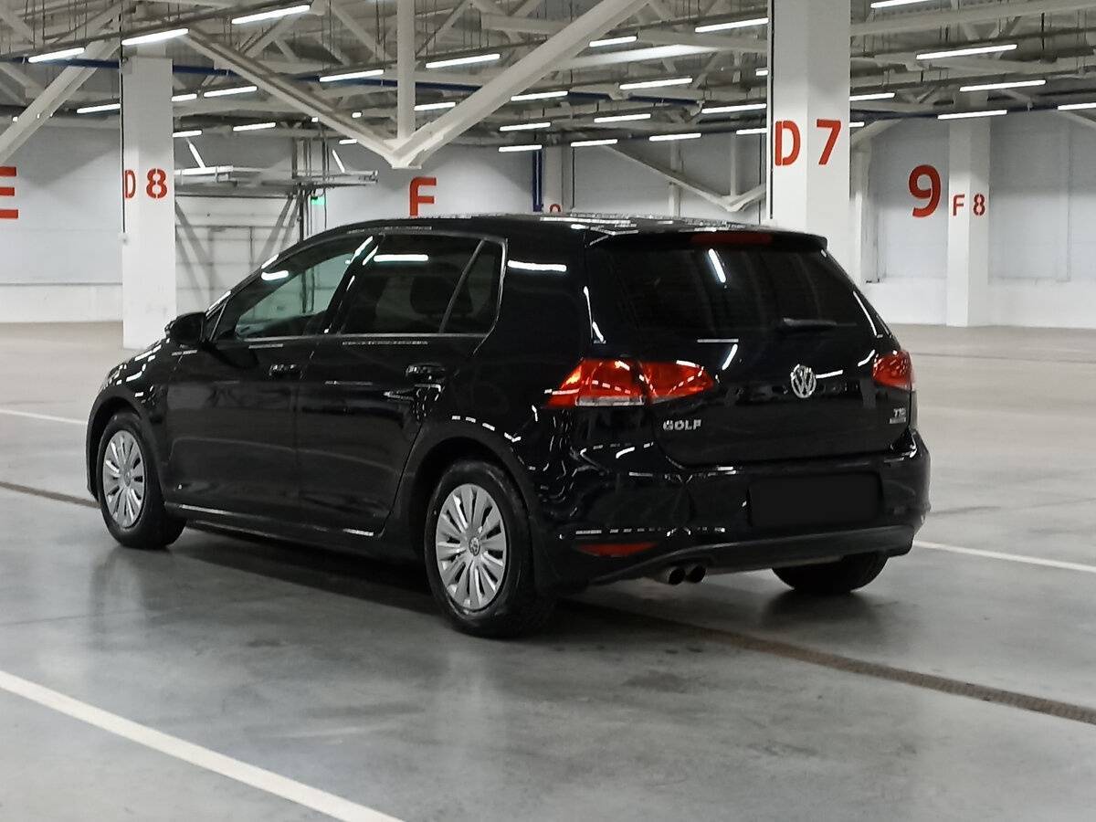 Б/У Фольксваген Гольф 2013 года. Фото: #6