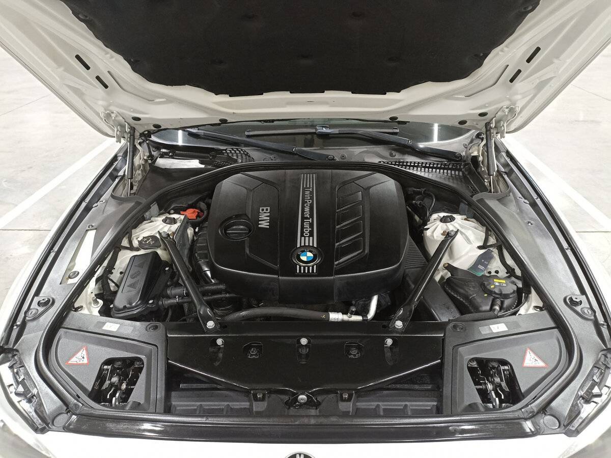 BMW 5 серии 2015 года с пробегом. Фото: #8