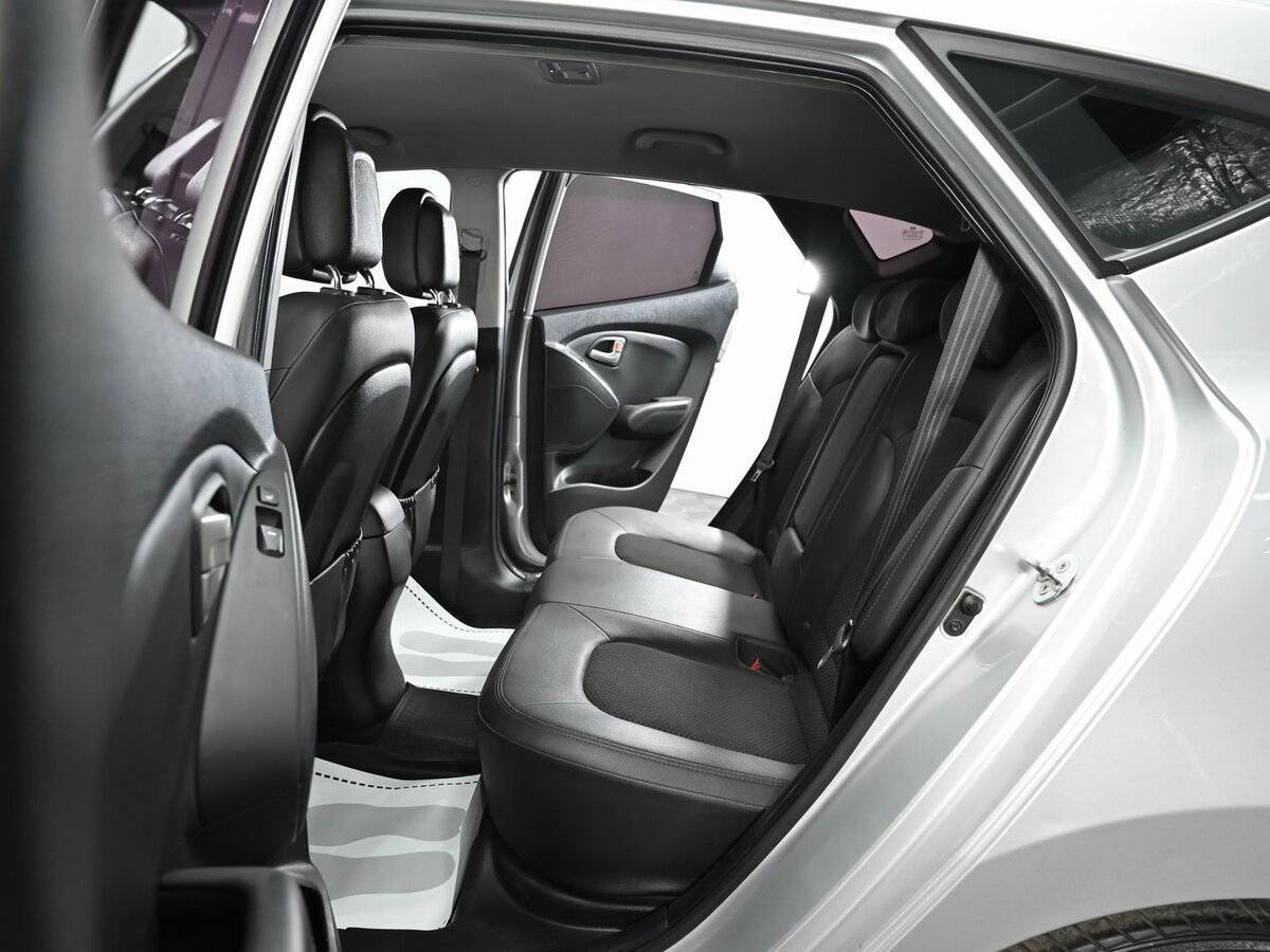 Б/У Хендай ай-икс35 2012 года. Фото: #13