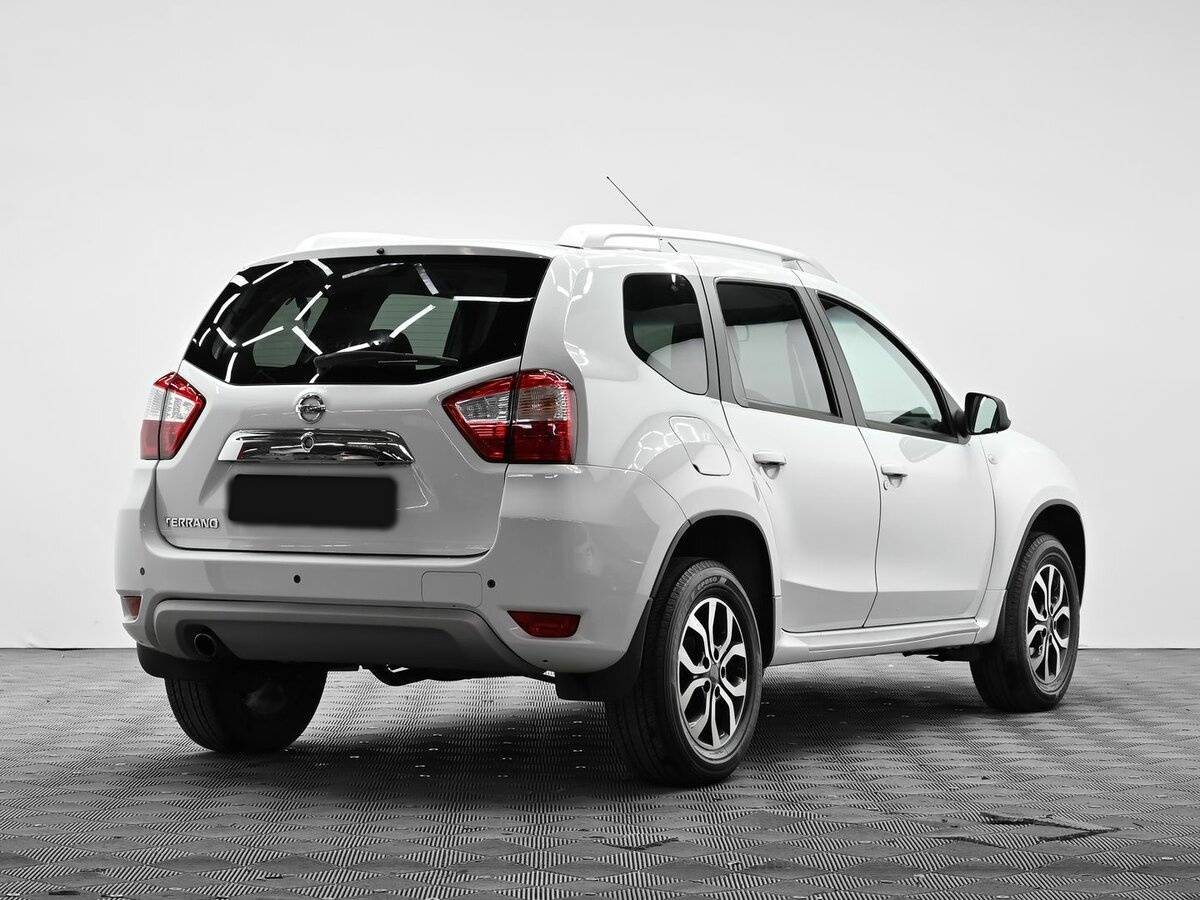 Б/У Ниссан Террано 2017 года. Фото: #3