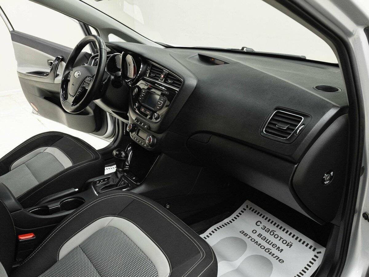 Б/У Киа Сид 2016 года. Фото: #19