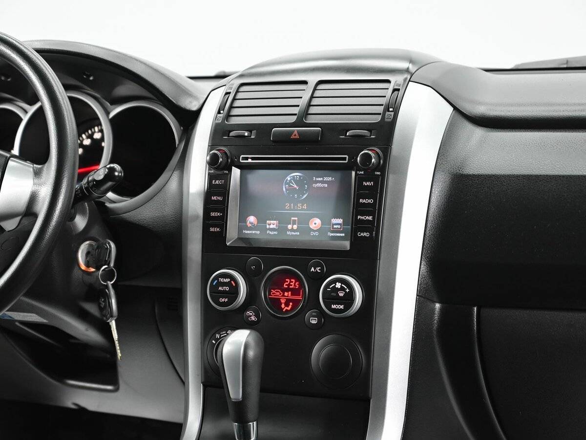 Б/У Сузуки Гранд Витара 2013 года. Фото: #8