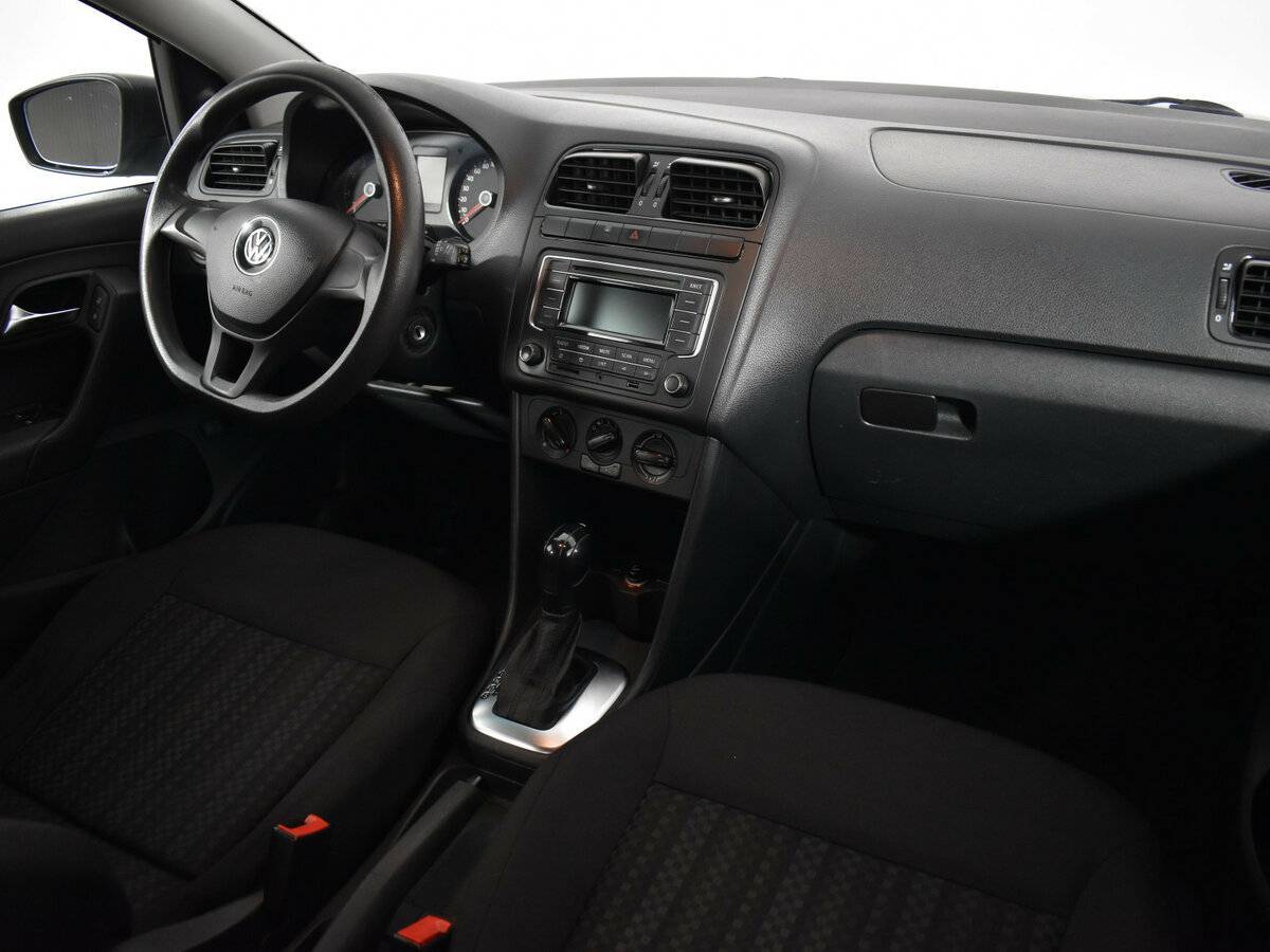 Б/У Фольксваген Поло 2016 года. Фото: #8