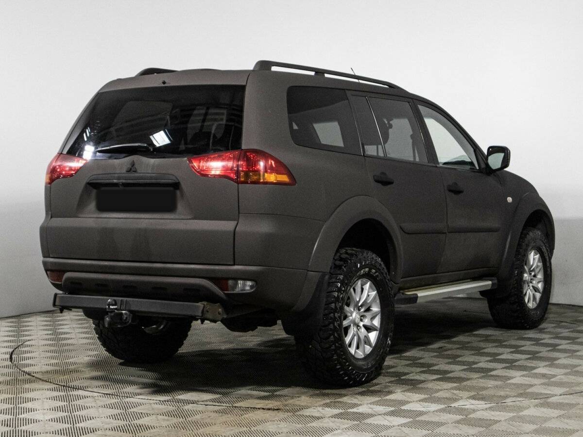 Б/У Митсубиши Паджеро Спорт 2012 года. Фото: #4