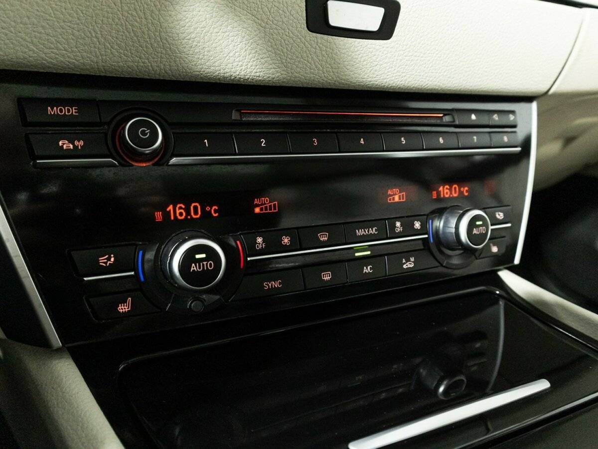 BMW 5 серии 2014 года с пробегом. Фото: #22