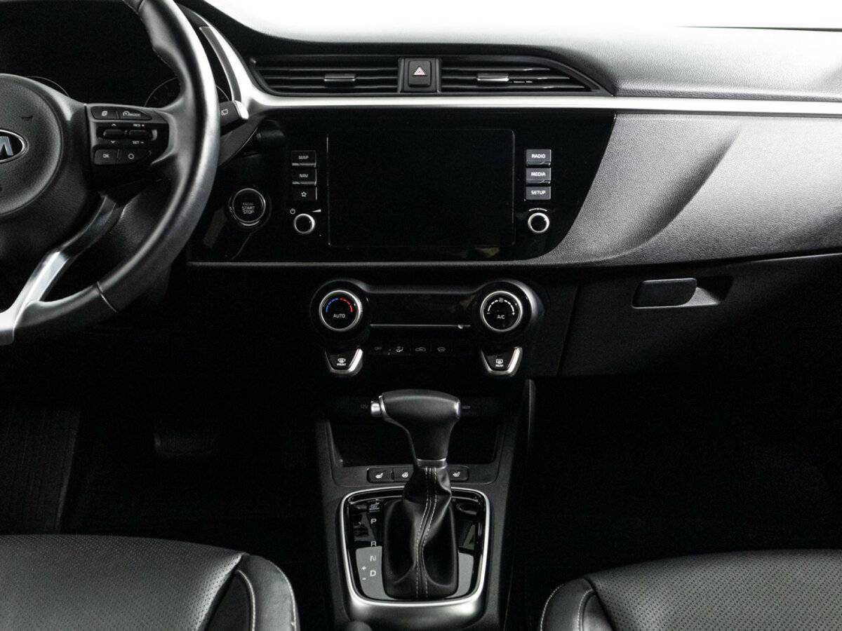 Б/У Киа Рио 2021 года. Фото: #13