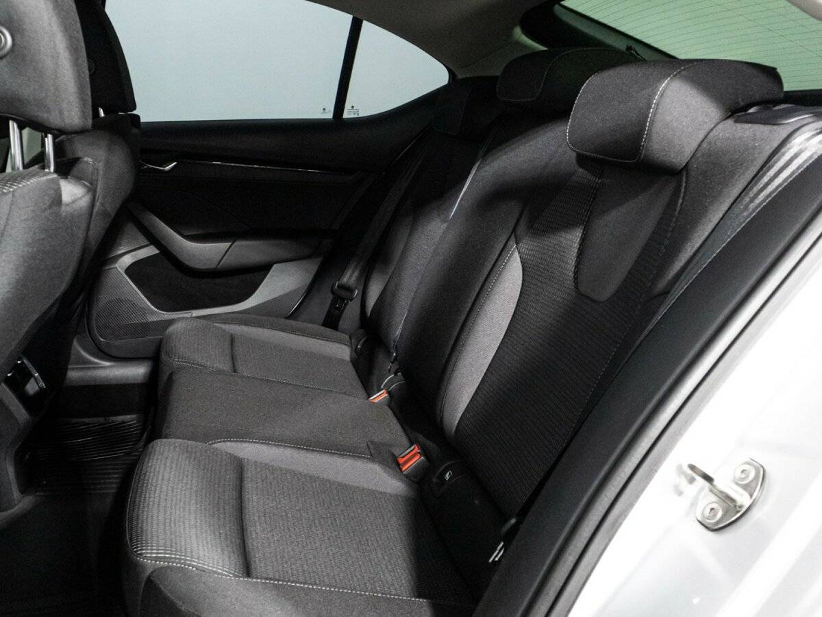 Skoda Octavia 2021 года с пробегом. Фото: #9