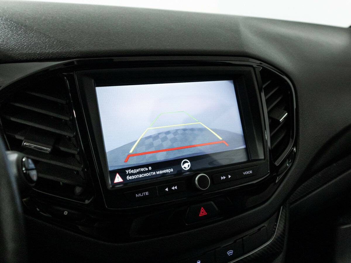 Б/У Лада (ВАЗ) Веста 2021 года. Фото: #15