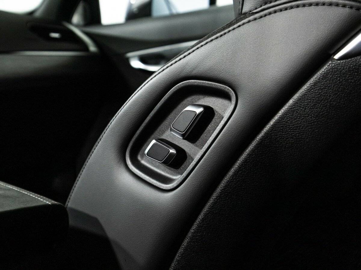 Geely Tugella 2023 года с пробегом. Фото: #25