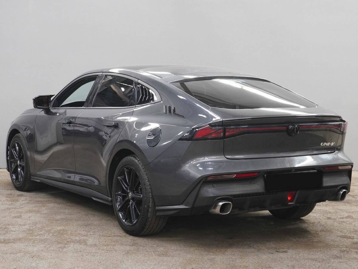 Changan UNI-V 2022 года с пробегом. Фото: #6