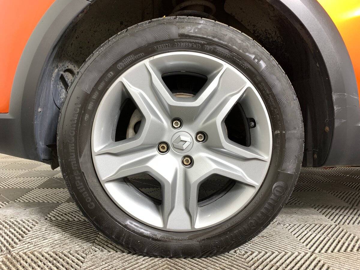 Б/У Лада (ВАЗ) Веста 2021 года. Фото: #8