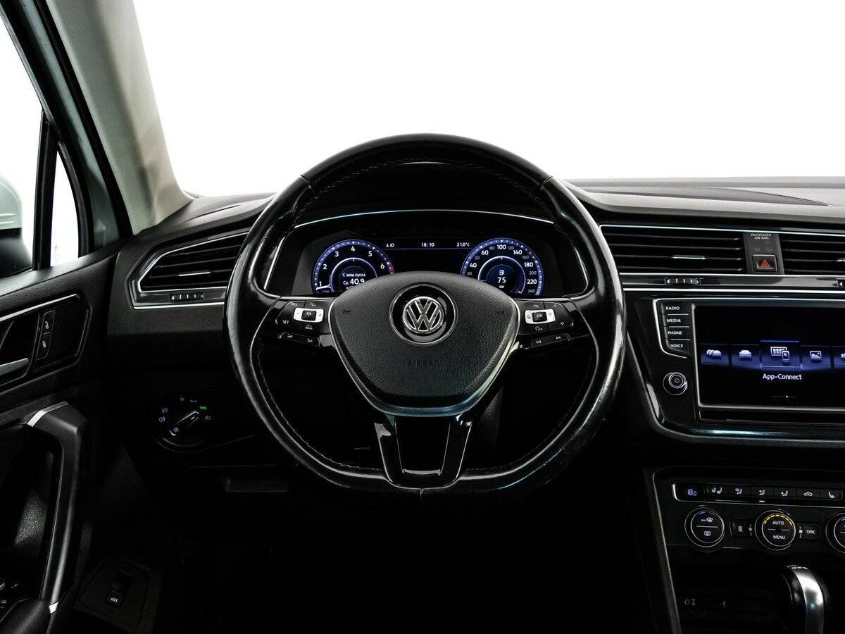 Volkswagen Tiguan 2017 года с пробегом. Фото: #11