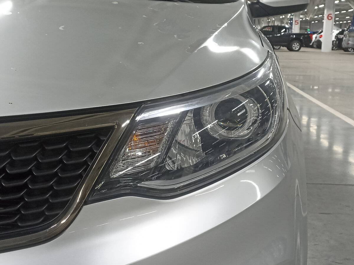 Б/У Киа Рио 2015 года. Фото: #16