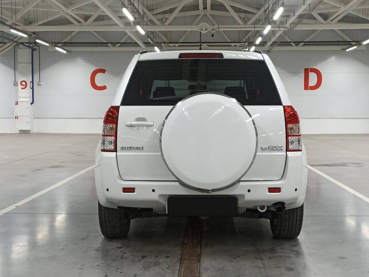 Б/У Сузуки Гранд Витара 2013 года. Фото: #5