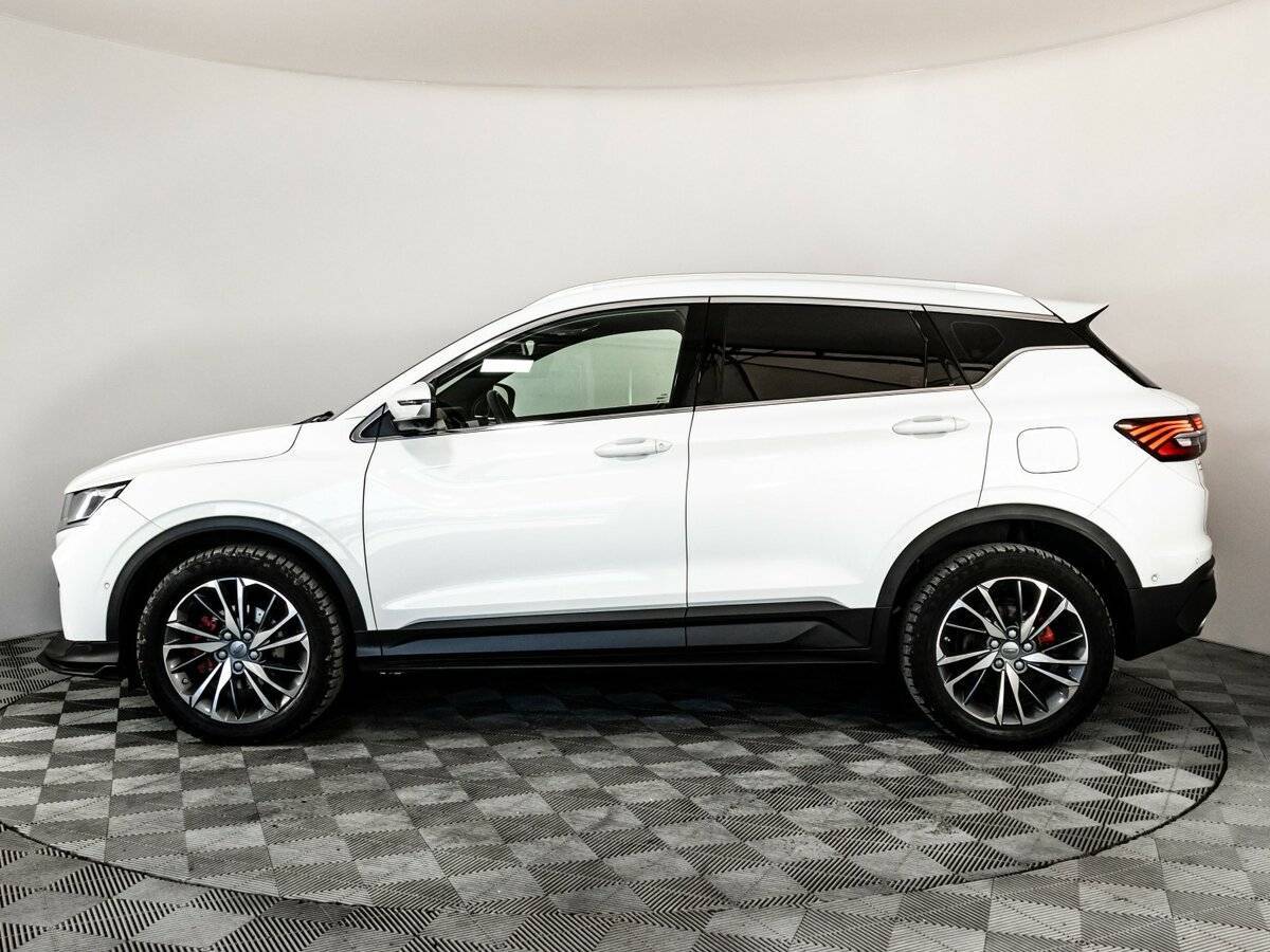 Б/У Джили Кулрэй 2021 года. Фото: #7