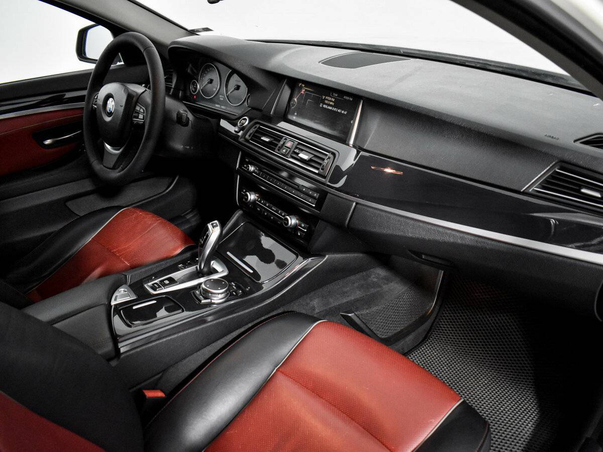 BMW 5 серии 2013 года с пробегом. Фото: #13