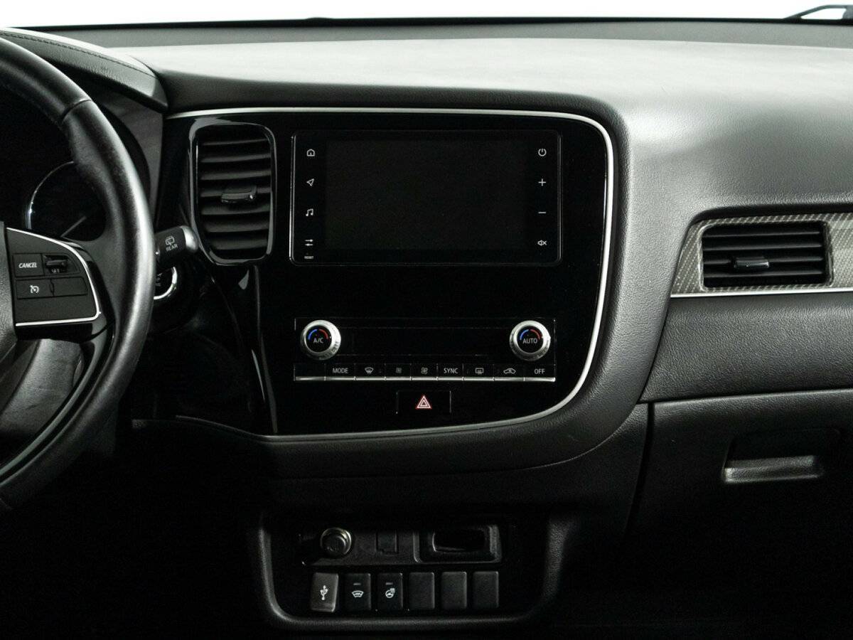 Mitsubishi Outlander 2020 года с пробегом. Фото: #13