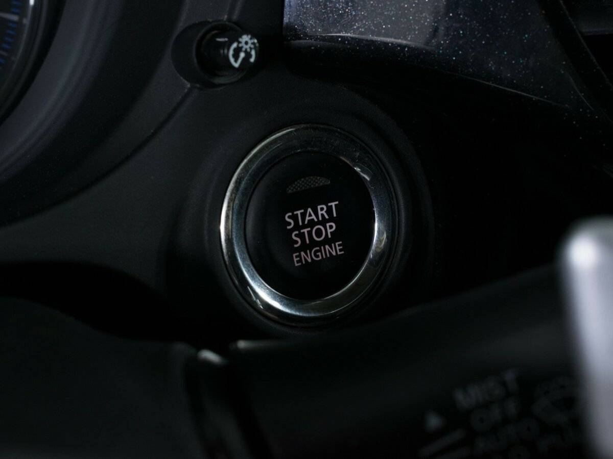 Б/У Митсубиши Оутлэндер 2016 года. Фото: #14