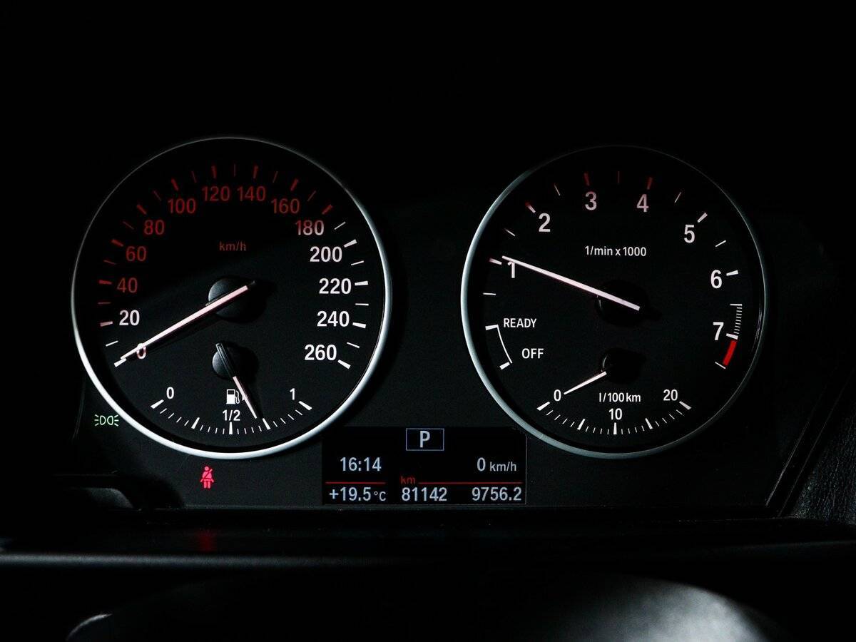 BMW 1 серии 2017 года с пробегом. Фото: #10