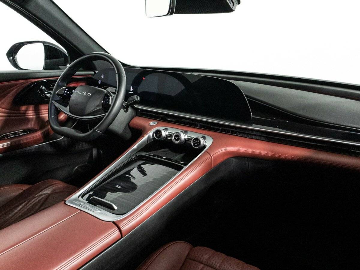 EXEED RX 2023 года с пробегом. Фото: #8