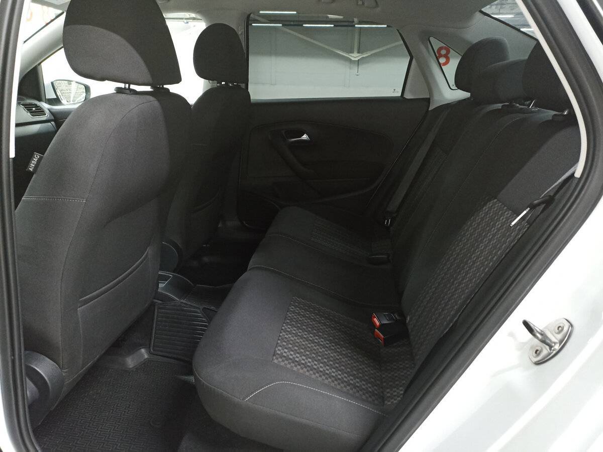 Б/У Фольксваген Поло 2018 года. Фото: #11